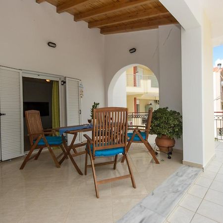 Thano'S Stylish Flat Just 150M To The Beach Farai Экстерьер фото